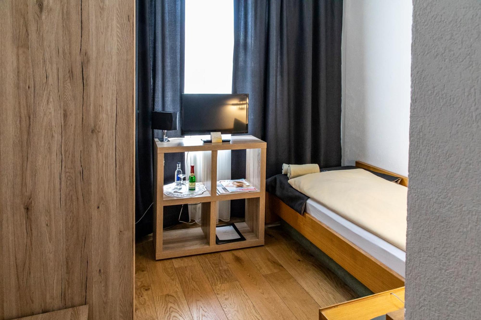 Hotel Jaegerhaus In Singen Am Hohentwiel Exteriér fotografie